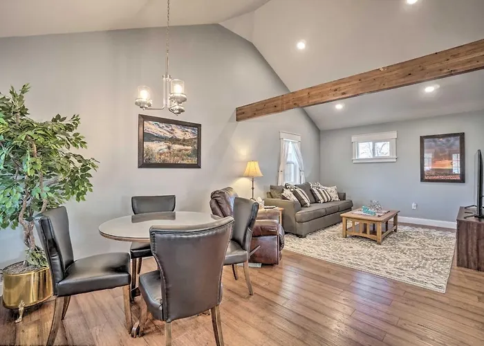 Charming ~ 1 Mi To Downtown! Cheyenne