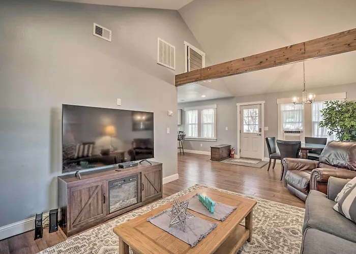 Charming ~ 1 Mi To Downtown! * Cheyenne